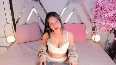 Snapshot of leanacollins1 chatting on March 27, 2:06 pm online show from March 27, 2:06 pm