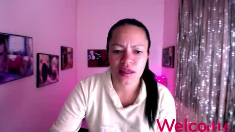 Leandra online show from December 6, 12:27 pm