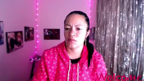 Leandra online show from February 3, 12:14 pm