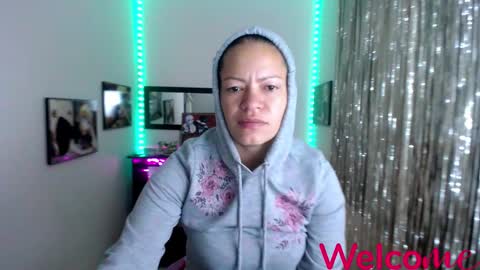 Leandra online show from March 11, 12:06 pm