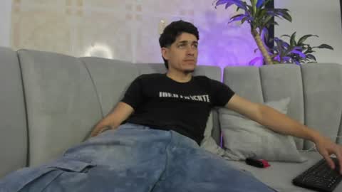 leandro_cooper online show from July 2, 8:26 pm