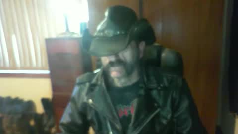Snapshot of leathergreaser chatting on May 30, 9:34 pm leathergreaser online show from May 30, 9:34 pm