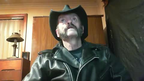 Snapshot of leathergreaser chatting on June 2, 7:38 pm leathergreaser online show from June 2, 7:38 pm