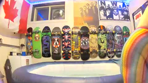 Snapshot of leatherluvefuck chatting on November 16, 3:01 am kinky dirty fuck online show from November 16, 3:01 am