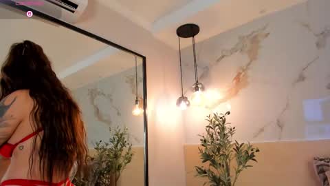    online show from November 18, 11:15 pm