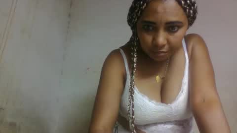 leatiana online show from February 9, 6:56 pm