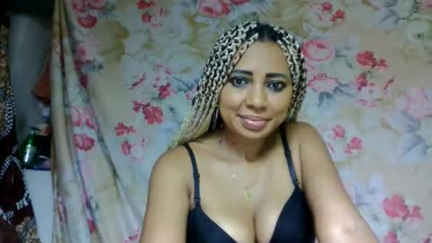 leatianaa online show from June 9, 2:23 am