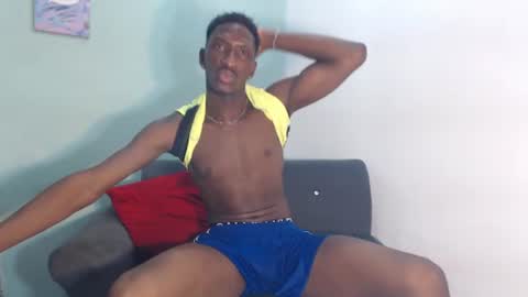 lebronmax_36 online show from June 23, 7:56 pm