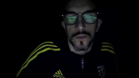 Gigi online show from December 30, 3:03 am