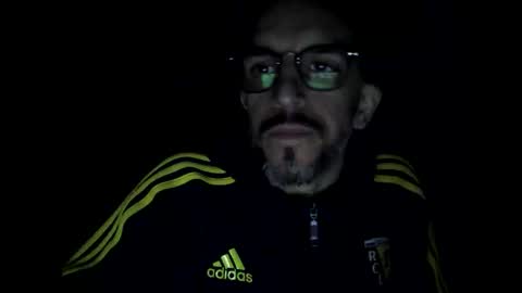 Gigi online show from December 30, 6:31 am