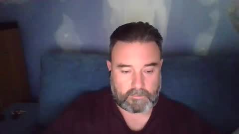 lecheare28 online show from April 8, 5:24 pm