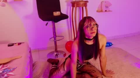 leeh online show from July 3, 1:06 pm