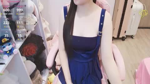 Lee online show from March 20, 12:37 am