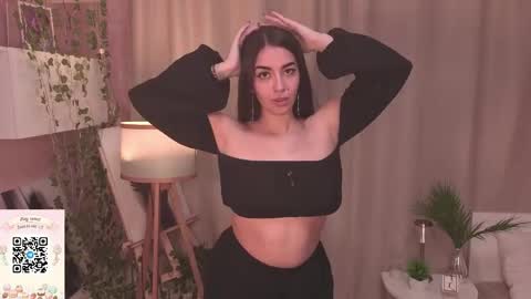Snapshot of leeannepizzini chatting on May 8, 7:41 pm Jasmine online show from May 8, 7:41 pm