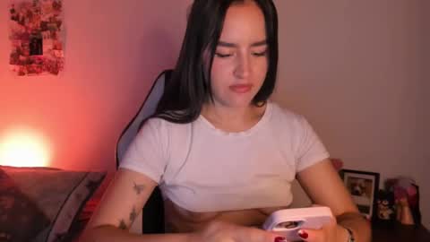 Snapshot of leejhonsonnn chatting on February 12, 12:27 am leejhonsonnn online show from February 12, 12:27 am