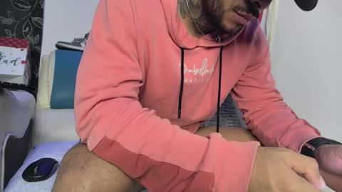 Snapshot of leenar_key chatting on February 26, 12:16 am leenar_key online show from February 26, 12:16 am