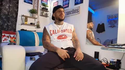 Snapshot of leenar_key chatting on October 3, 2:41 am leenar_key online show from October 3, 2:41 am