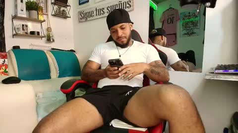 Snapshot of leenar_key chatting on November 28, 7:16 pm leenar_key online show from November 28, 7:16 pm