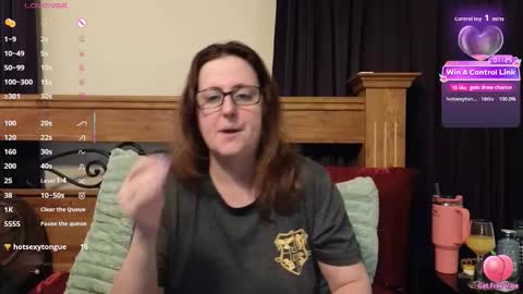 Leesa online show from March 30, 7:48 pm