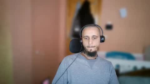 lefrenchiies online show from November 27, 1:57 pm