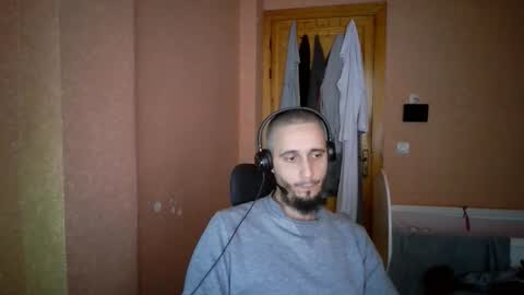 lefrenchiies online show from February 2, 8:24 am