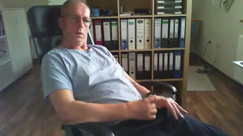 Dave online show from October 13, 3:34 pm