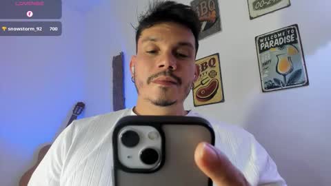 Snapshot of legolas_15 chatting on February 27, 11:27 pm Alejandro online show from February 27, 11:27 pm