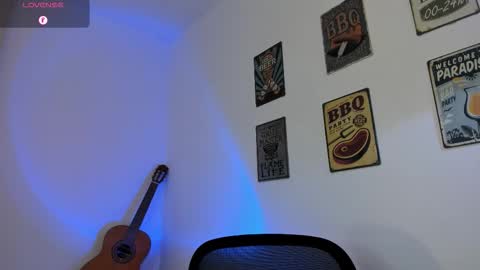 Snapshot of legolas_15 chatting on March 11, 12:22 pm Alejandro online show from March 11, 12:22 pm