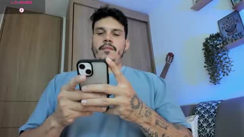 Alejandro online show from June 23, 8:18 pm