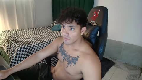  Lei  online show from June 2, 7:38 pm