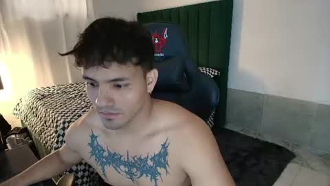  Lei  online show from June 16, 10:12 pm
