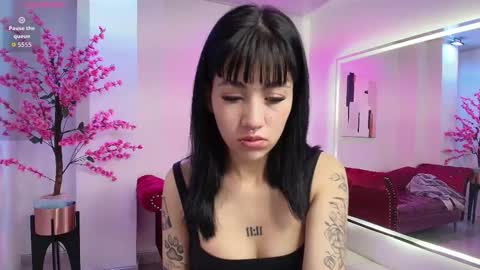 Leia.  online show from September 11, 11:21 am
