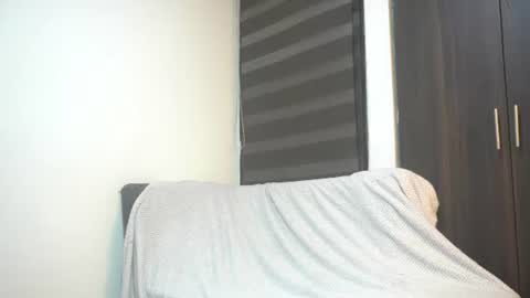 Leah online show from June 25, 12:10 am