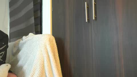 Leah online show from July 2, 3:23 am