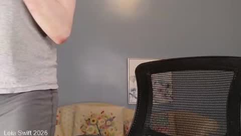Leia Swift online show from July 19, 12:31 pm