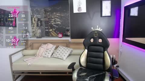 leidy online show from December 4, 5:33 pm
