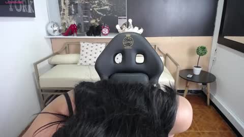 leidy online show from December 20, 1:11 pm