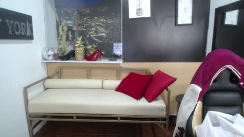 leidy online show from February 2, 12:46 pm