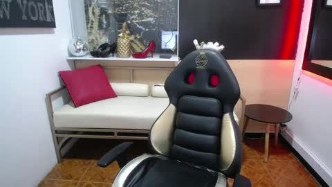 leidy online show from February 4, 1:06 pm