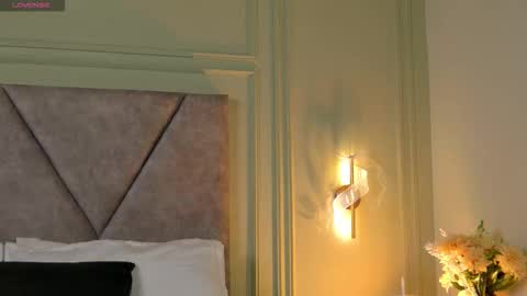 Leidy Cooper online show from March 19, 9:19 pm