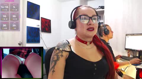 Snapshot of leidycrstnch21 chatting on October 17, 1:46 pm LeidyDi223 online show from October 17, 1:46 pm