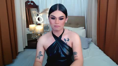 Snapshot of leighcortesi chatting on April 16, 9:39 pm Cailey online show from April 16, 9:39 pm