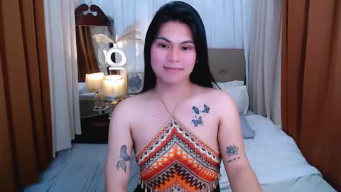 Snapshot of leighcortesi chatting on April 17, 4:54 pm Cailey online show from April 17, 4:54 pm