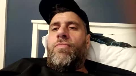 leightimmins001 online show from March 23, 8:46 pm