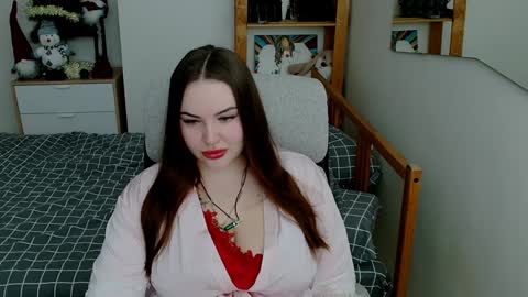 Snapshot of leila_beayte_ chatting on January 9, 1:24 pm Leila online show from January 9, 1:24 pm