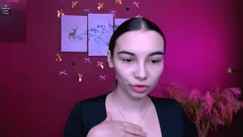 leila_viper_ online show from January 6, 7:28 pm