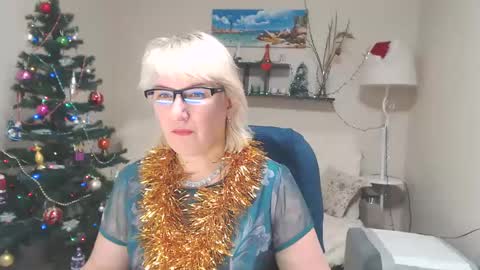 Leila Kinky online show from December 29, 4:59 am