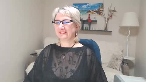 Leila Kinky online show from January 31, 2:37 am
