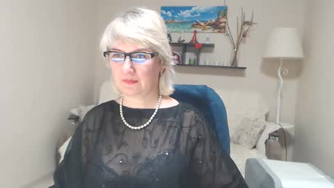 Leila Kinky online show from February 25, 12:55 pm