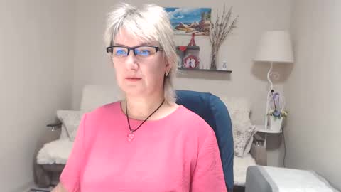 Leila Kinky online show from October 1, 4:07 am